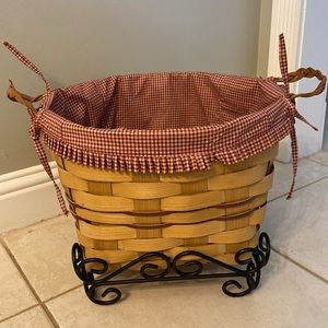 listing-status-banner